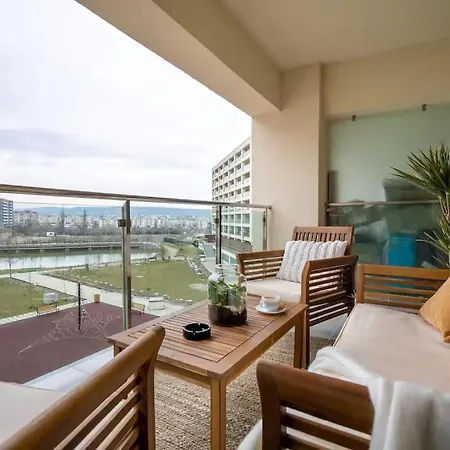 Lakeview Cozynook - Tennis, Underground Parking, Modern, Balcony * Cluj-Napoca